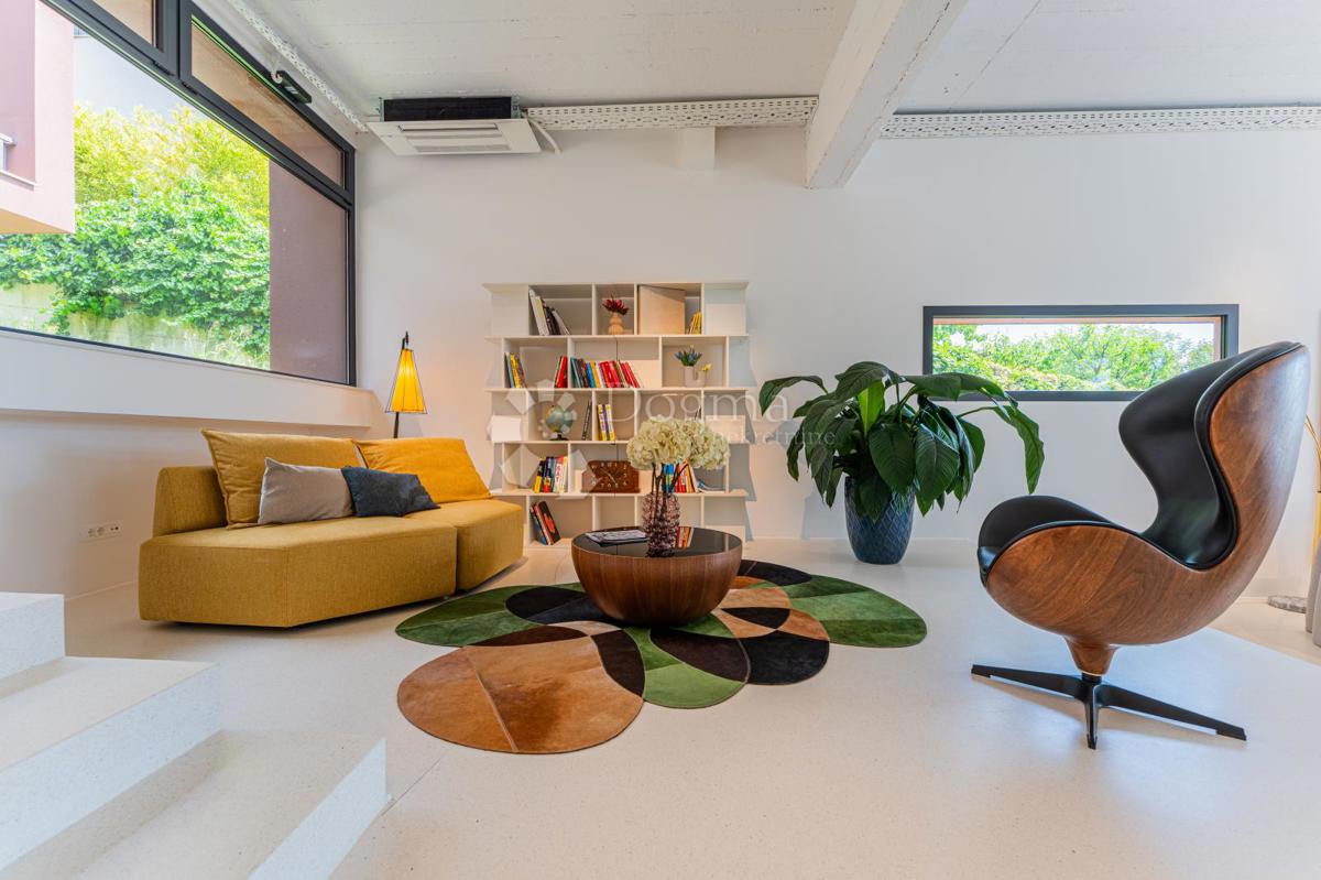 Hiša Šestine, Podsljeme, 400m2