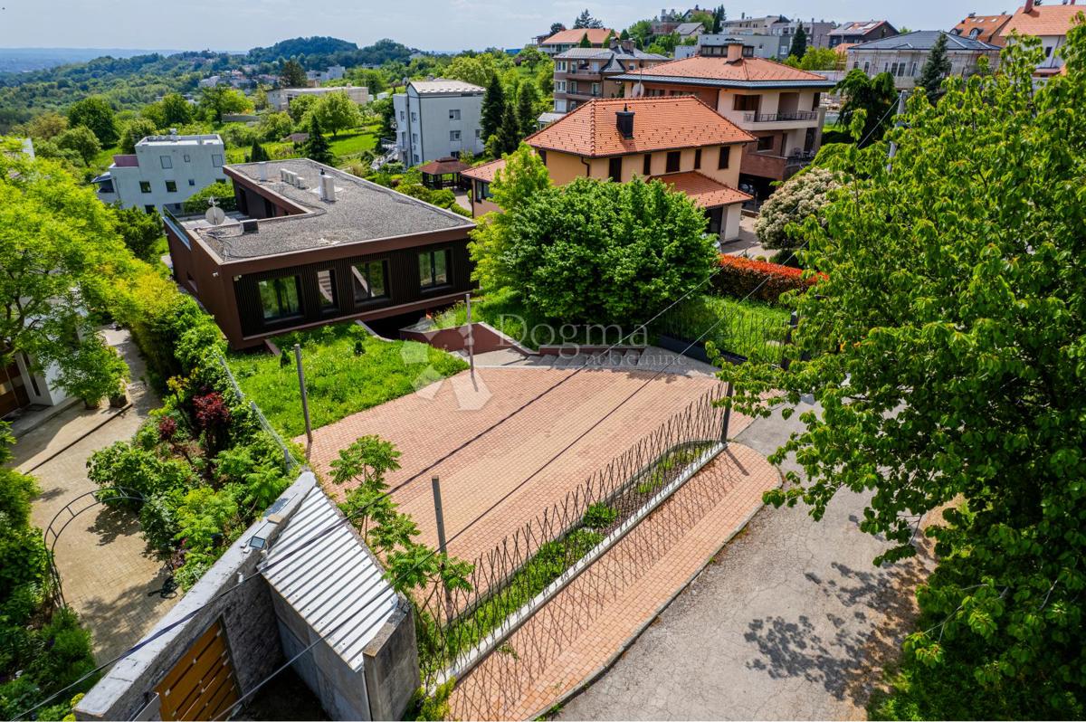 Hiša Šestine, Podsljeme, 400m2