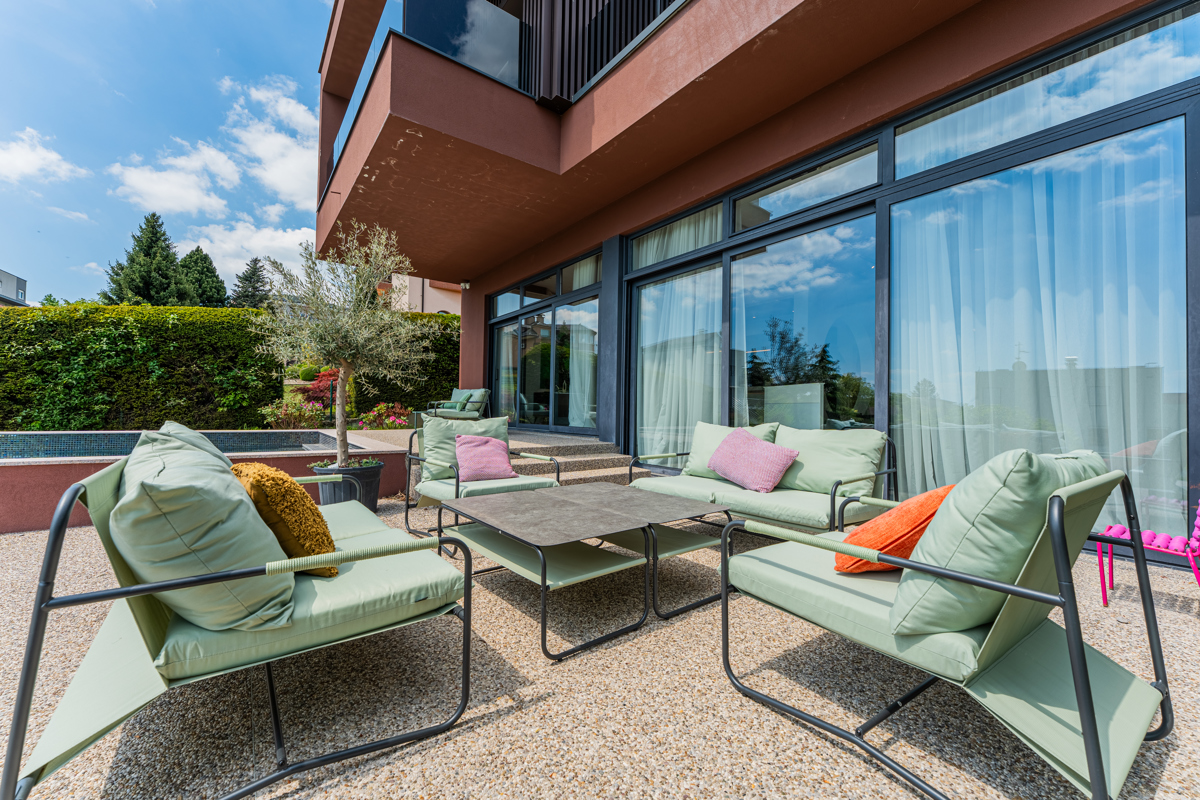 Hiša Šestine, Podsljeme, 400m2