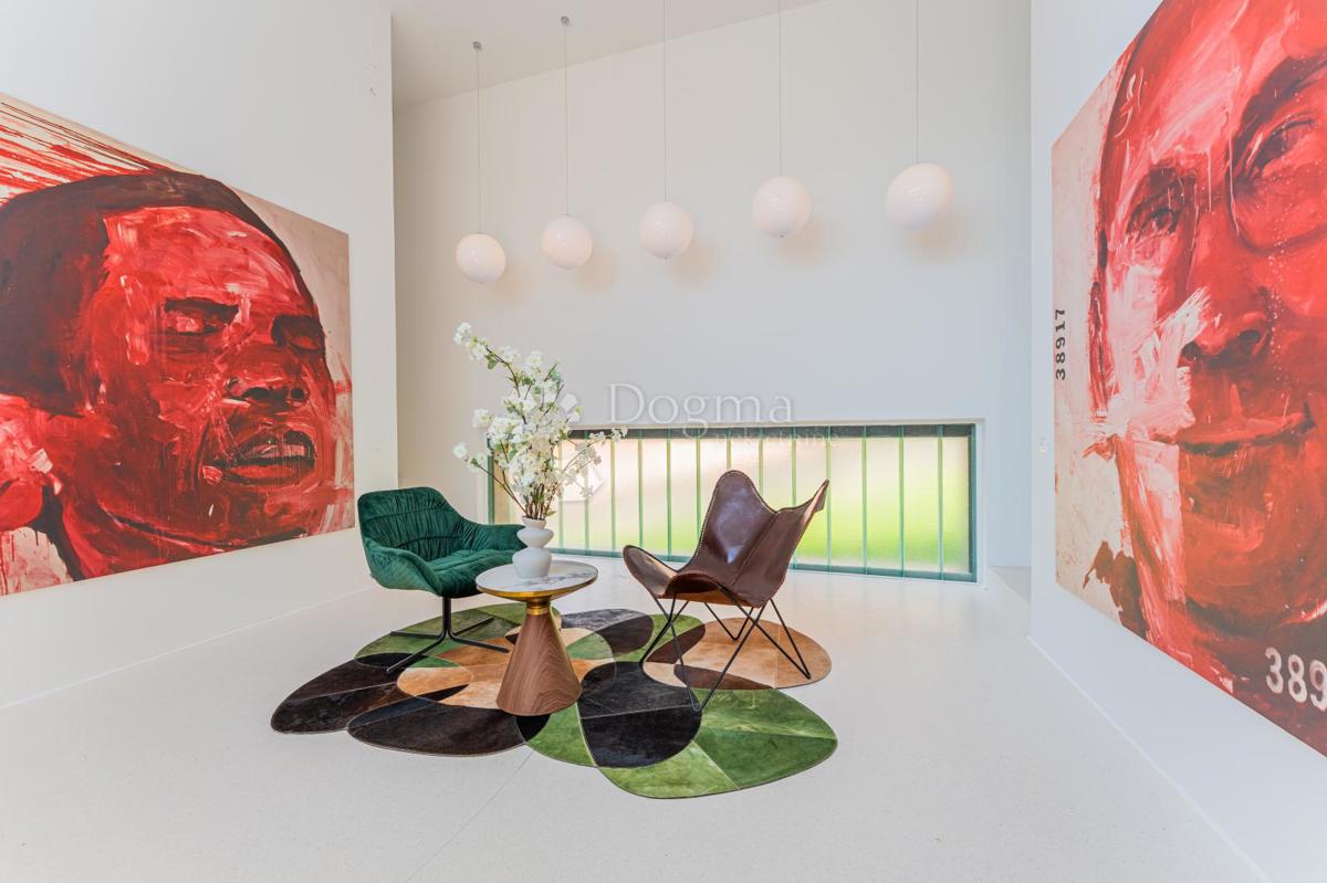 Hiša Šestine, Podsljeme, 400m2