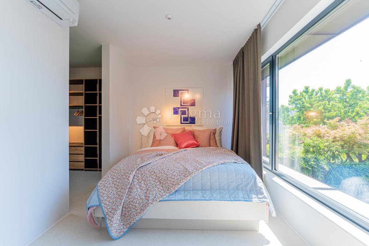 Hiša Šestine, Podsljeme, 400m2