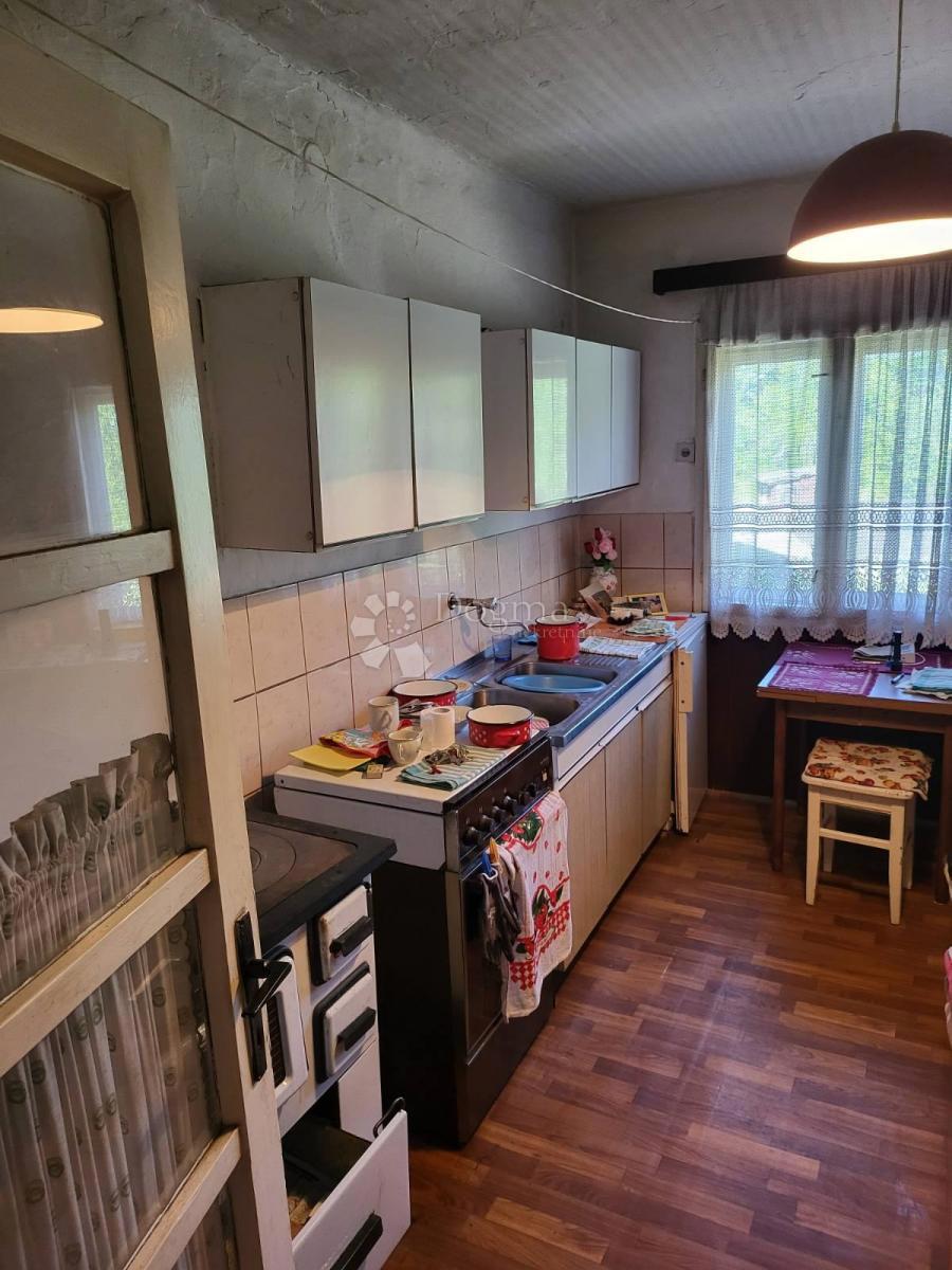 Hiša Petrovići, Vrbovsko, 80m2