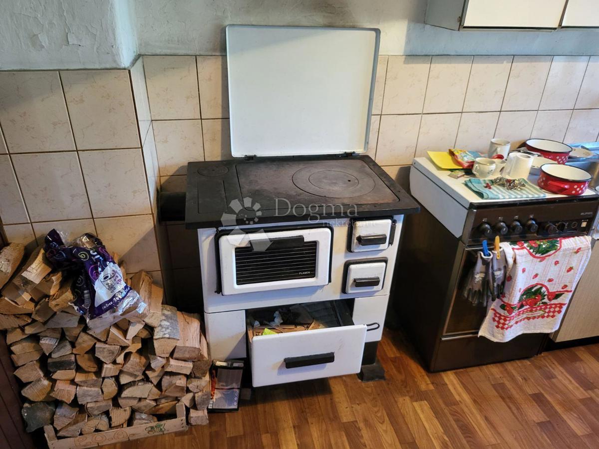 Hiša Petrovići, Vrbovsko, 80m2