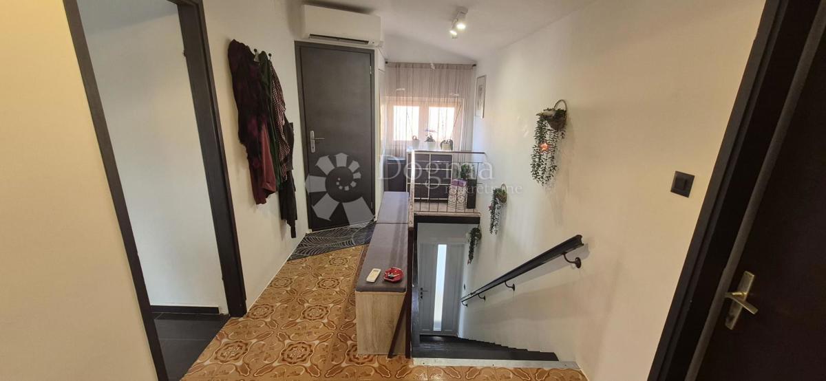 Stanovanje Rovinj, 92,92m2