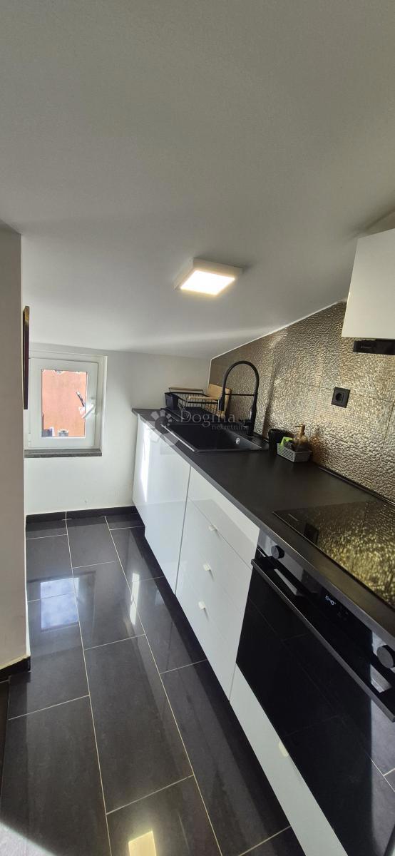 Stanovanje Rovinj, 92,92m2