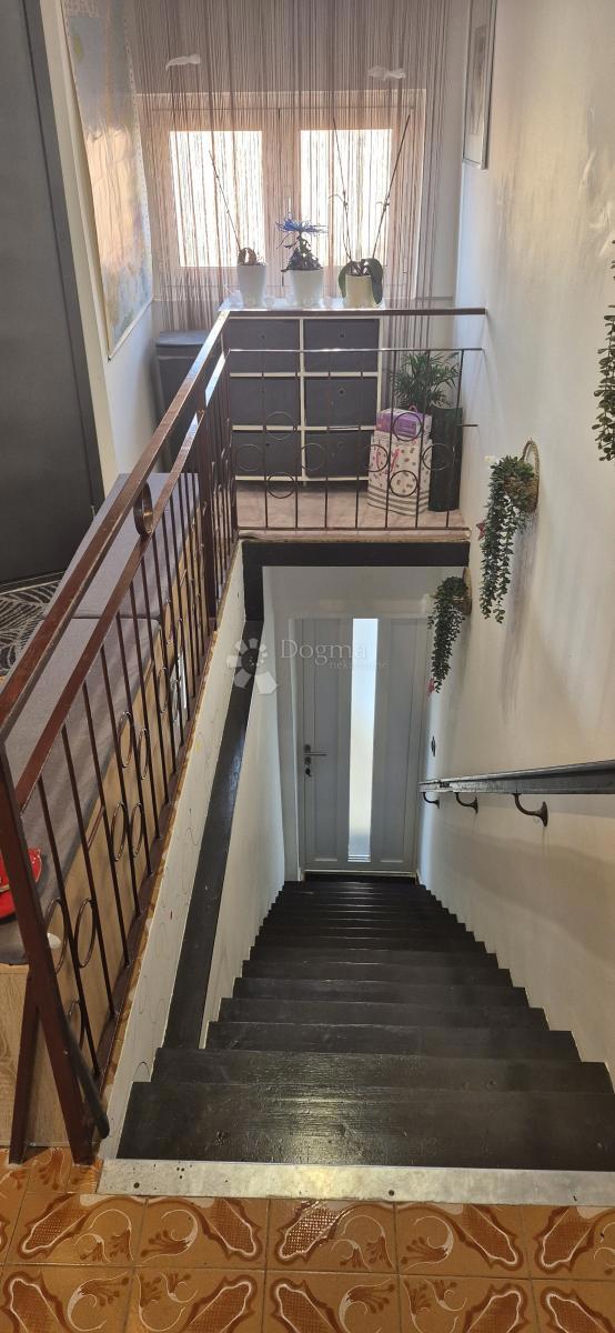 Stanovanje Rovinj, 92,92m2