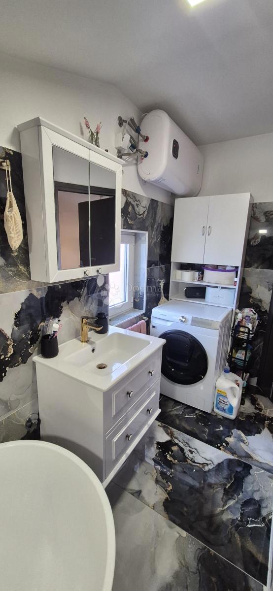 Stanovanje Rovinj, 92,92m2