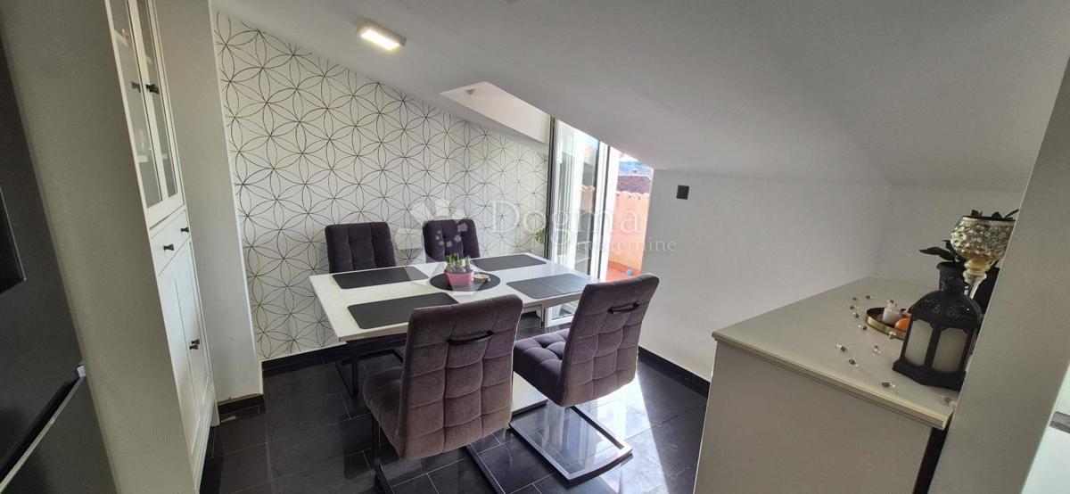 Stanovanje Rovinj, 92,92m2