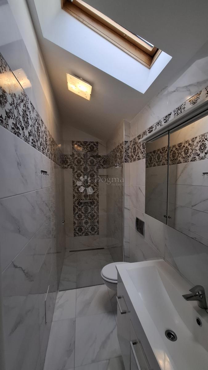 Stanovanje Mali Lošinj, 60,97m2