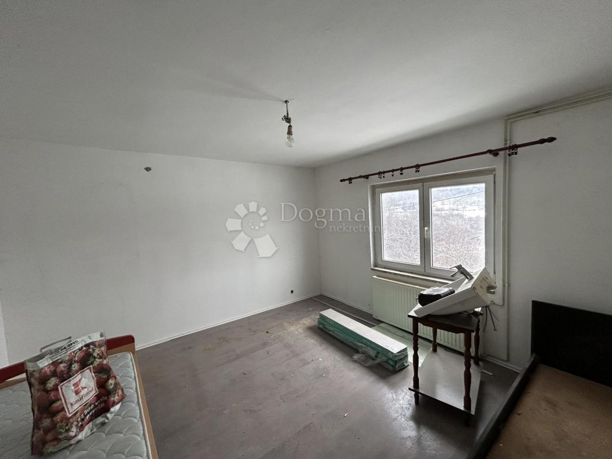 Hiša Vukšin Šipak, Jastrebarsko - Okolica, 80m2