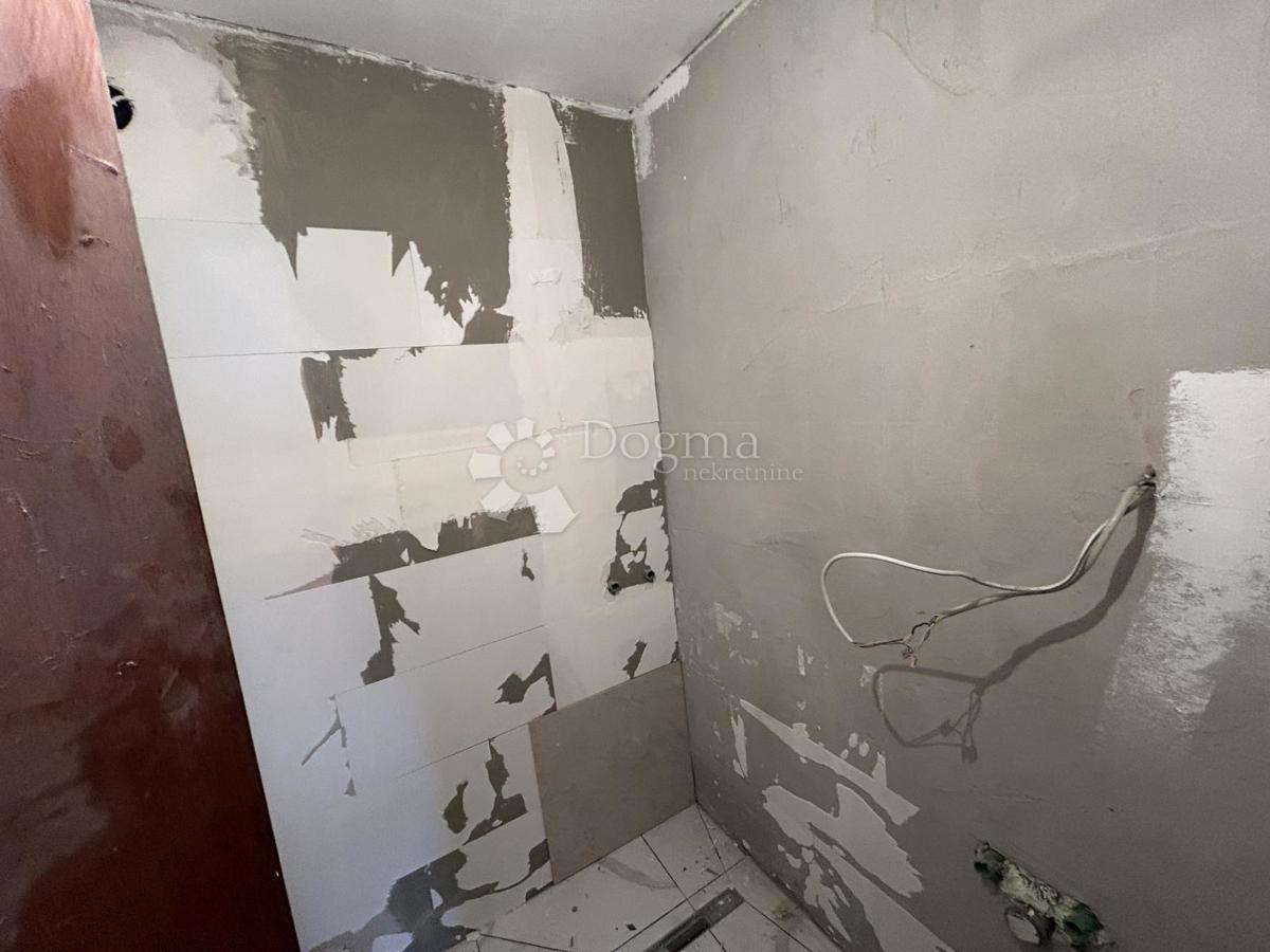 Hiša Vukšin Šipak, Jastrebarsko - Okolica, 80m2