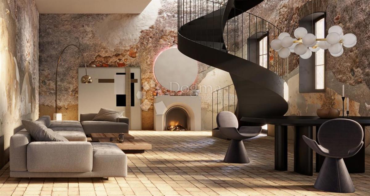 Hiša Cerovlje, 749m2