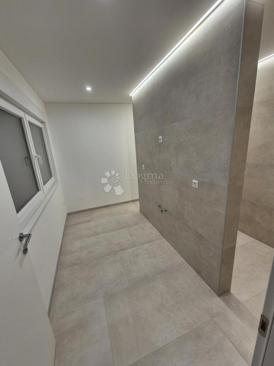 Apartma Crikvenica, 103m2