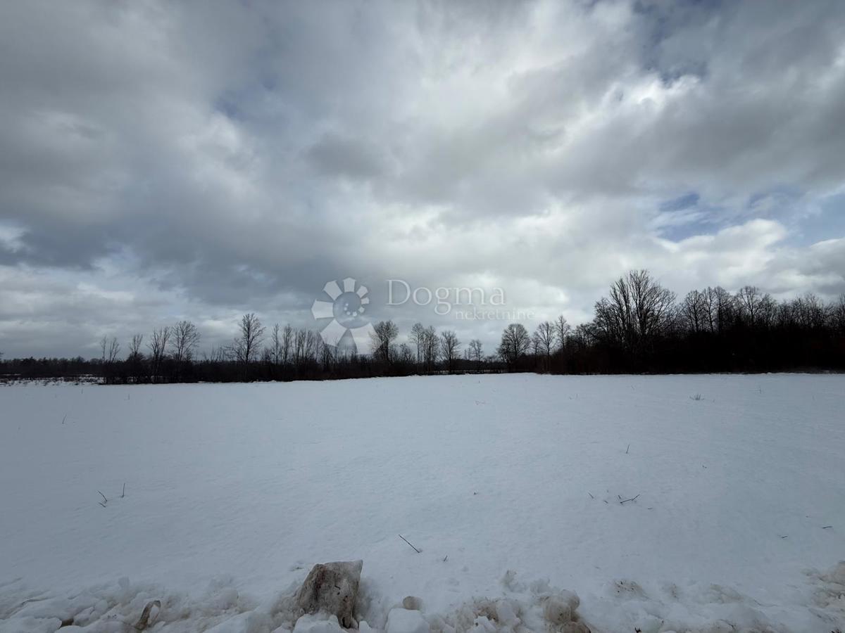 Zazidljivo zemljišče Divoselo, Gospić - Okolica, 14.000m2
