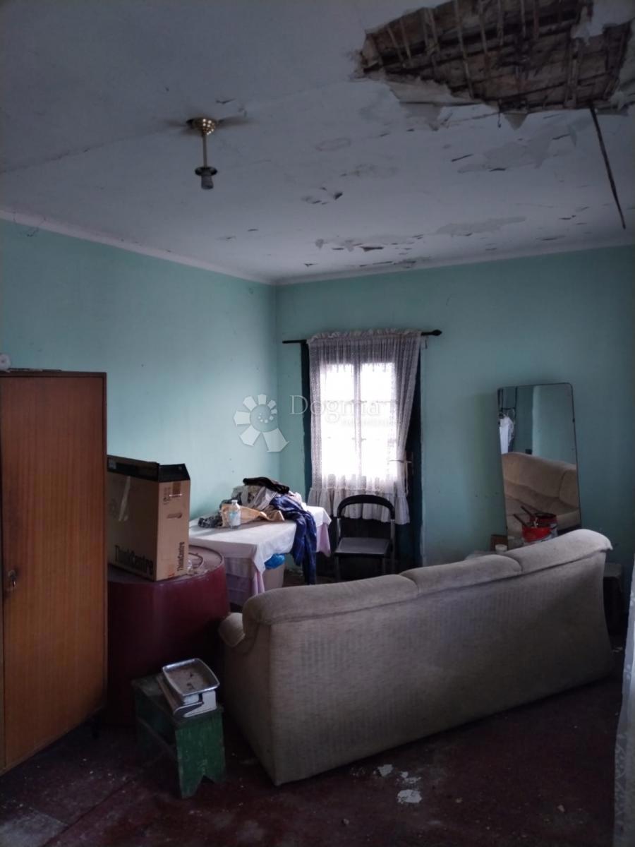 Hiša Zagrad, Karlovac, 174,86m2