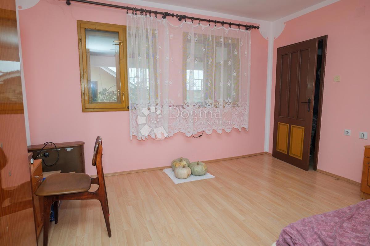 Hiša Bobota, Trpinja, 135m2