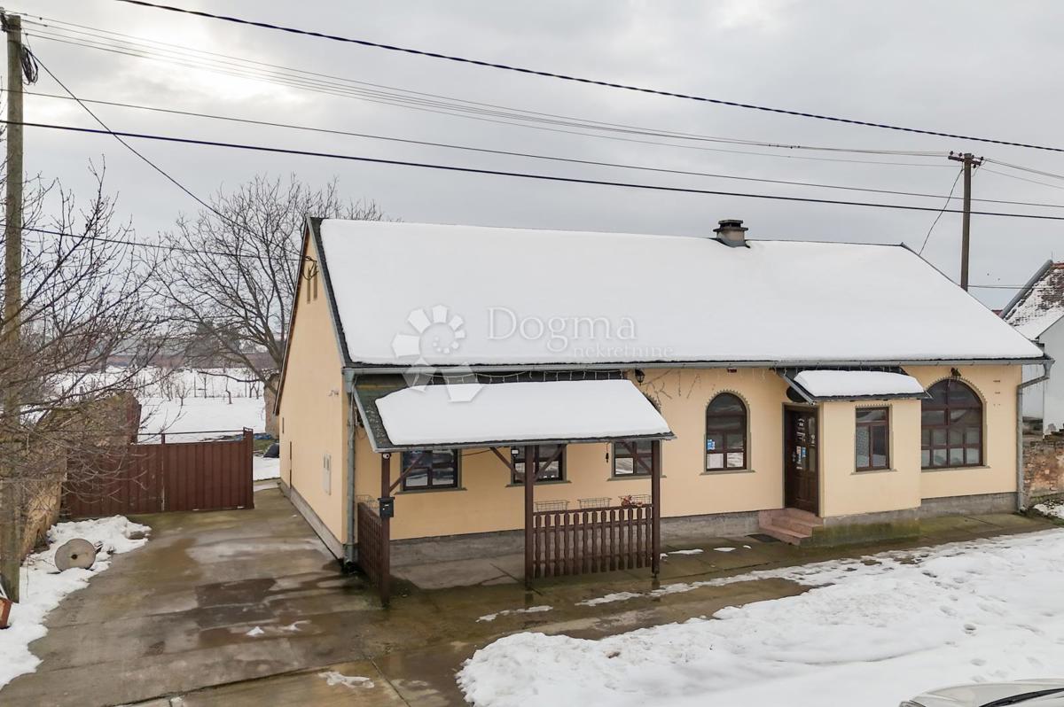 Hiša Bobota, Trpinja, 135m2