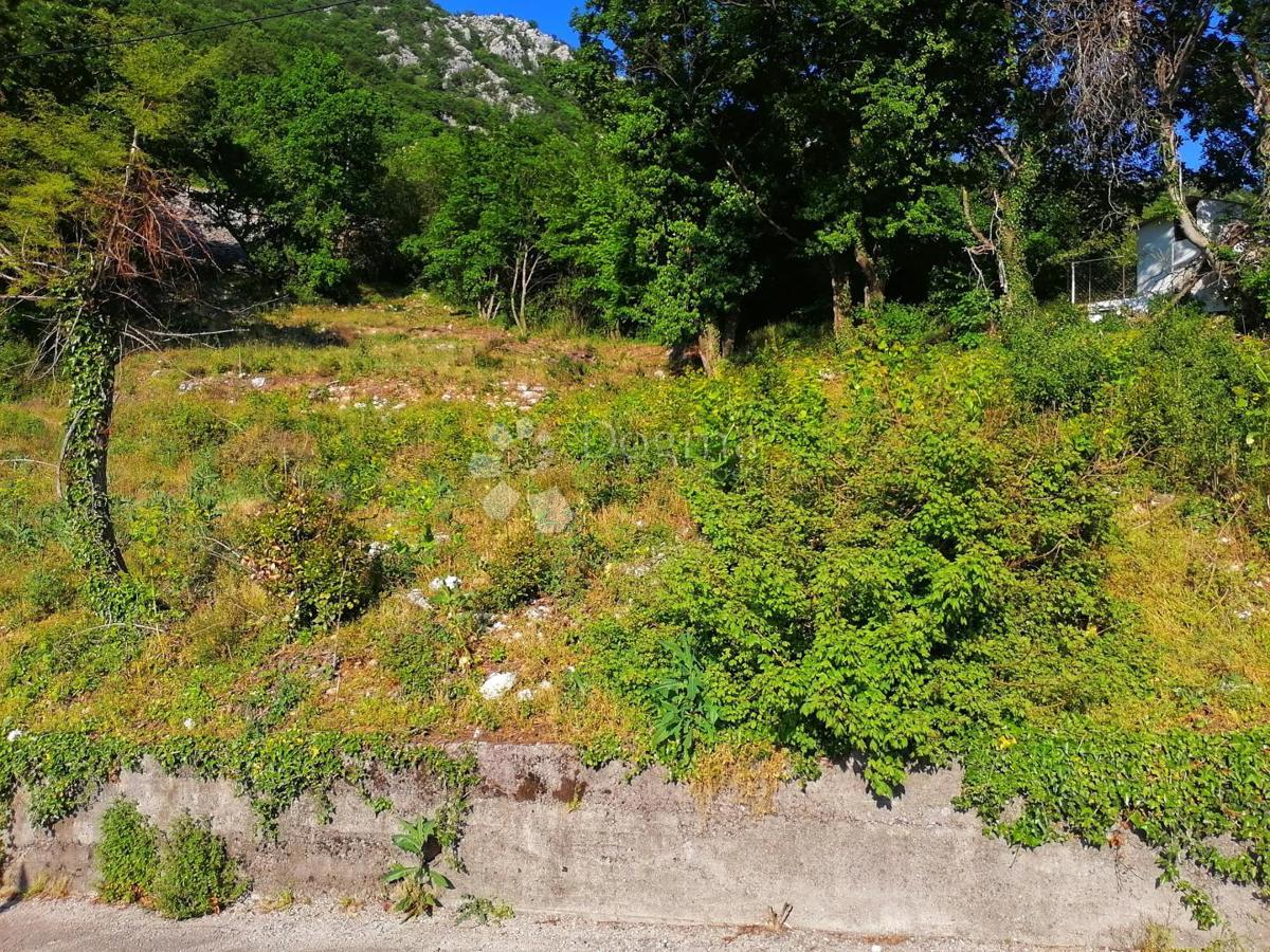 Zazidljivo zemljišče Draga, Rijeka, 1.052m2