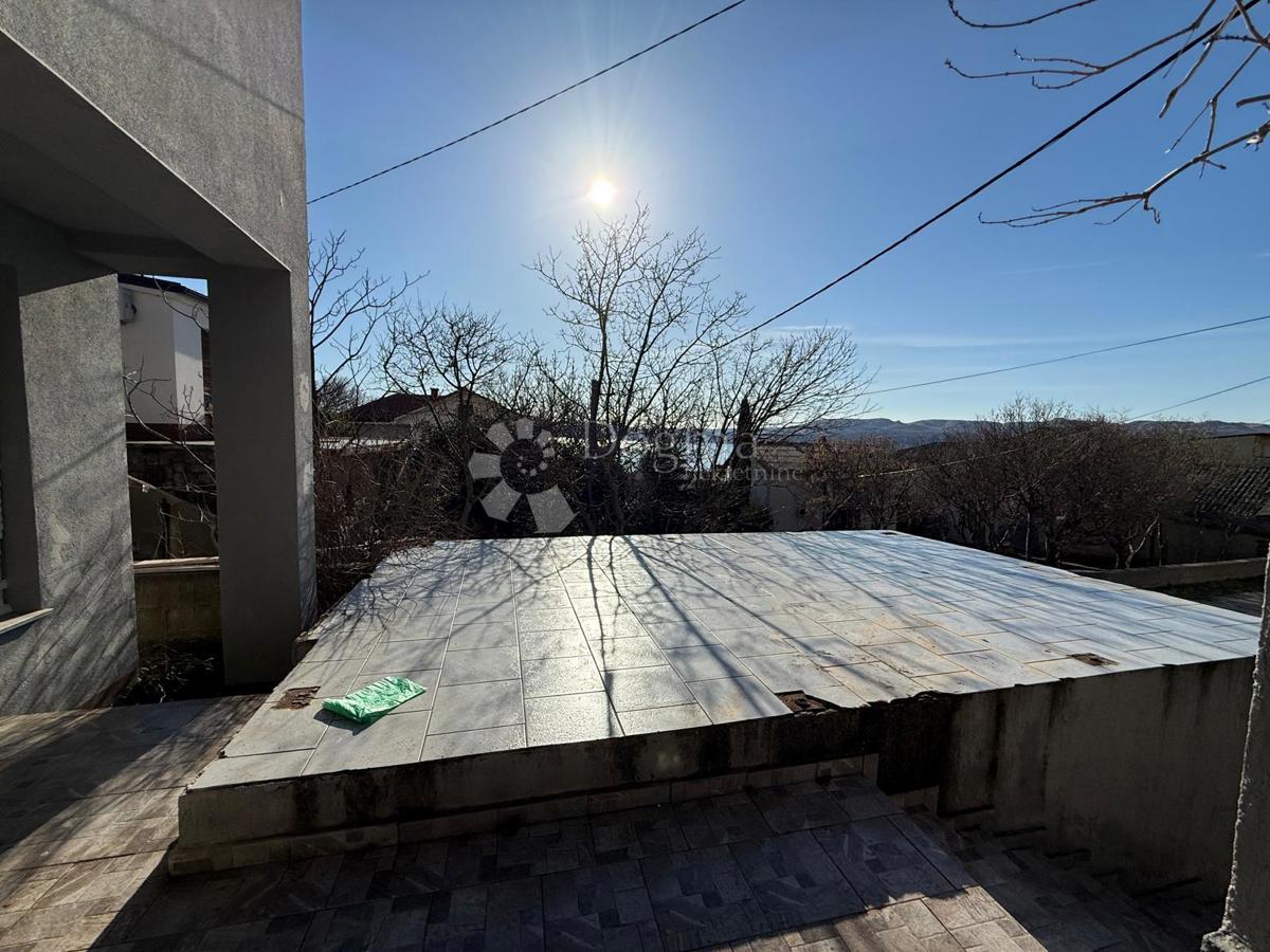 Apartma Karlobag, 59m2