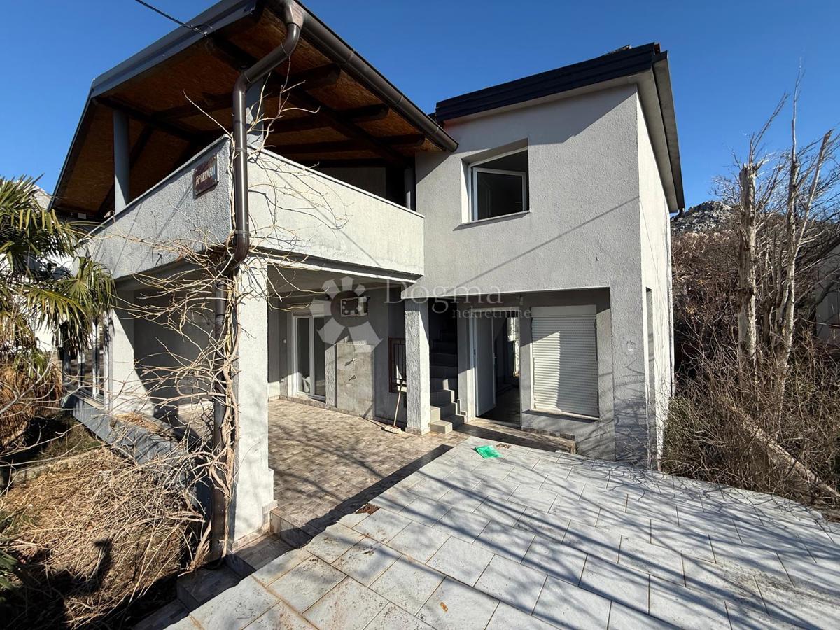 Apartma Karlobag, 59m2