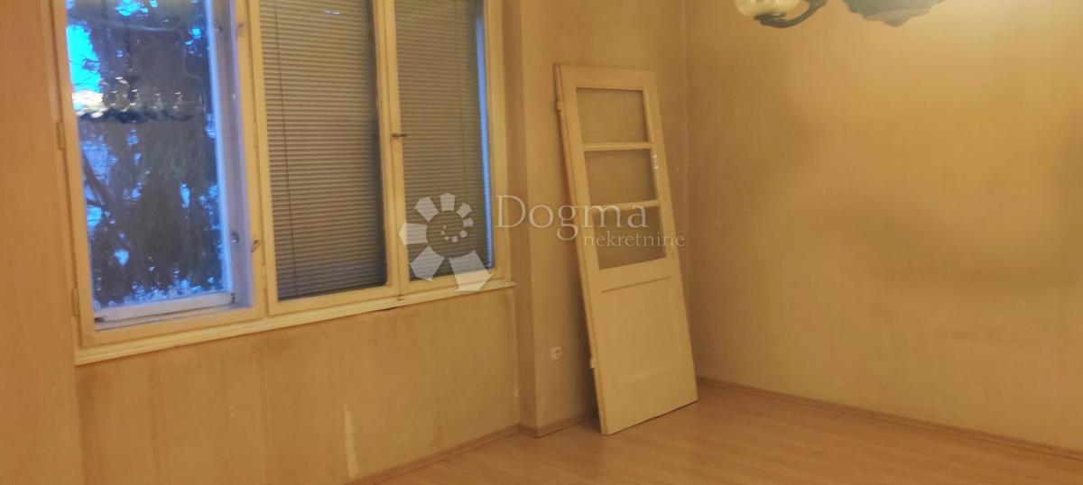 Stanovanje Trnje, 37m2