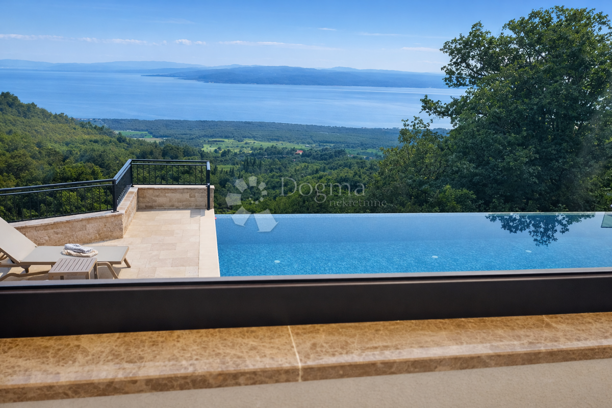 Hiša Bast, Baška Voda, 361m2