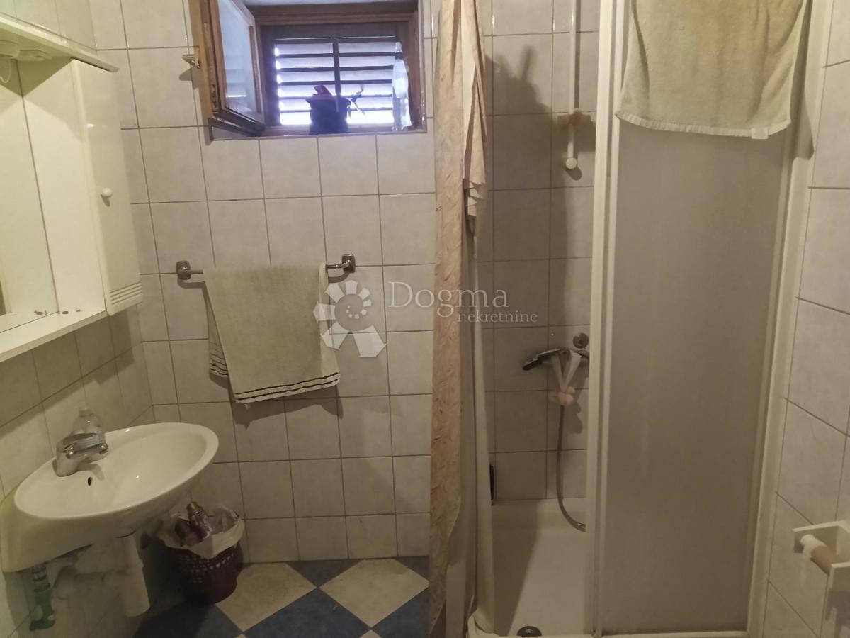 Hiša Zaton, Nin, 104m2