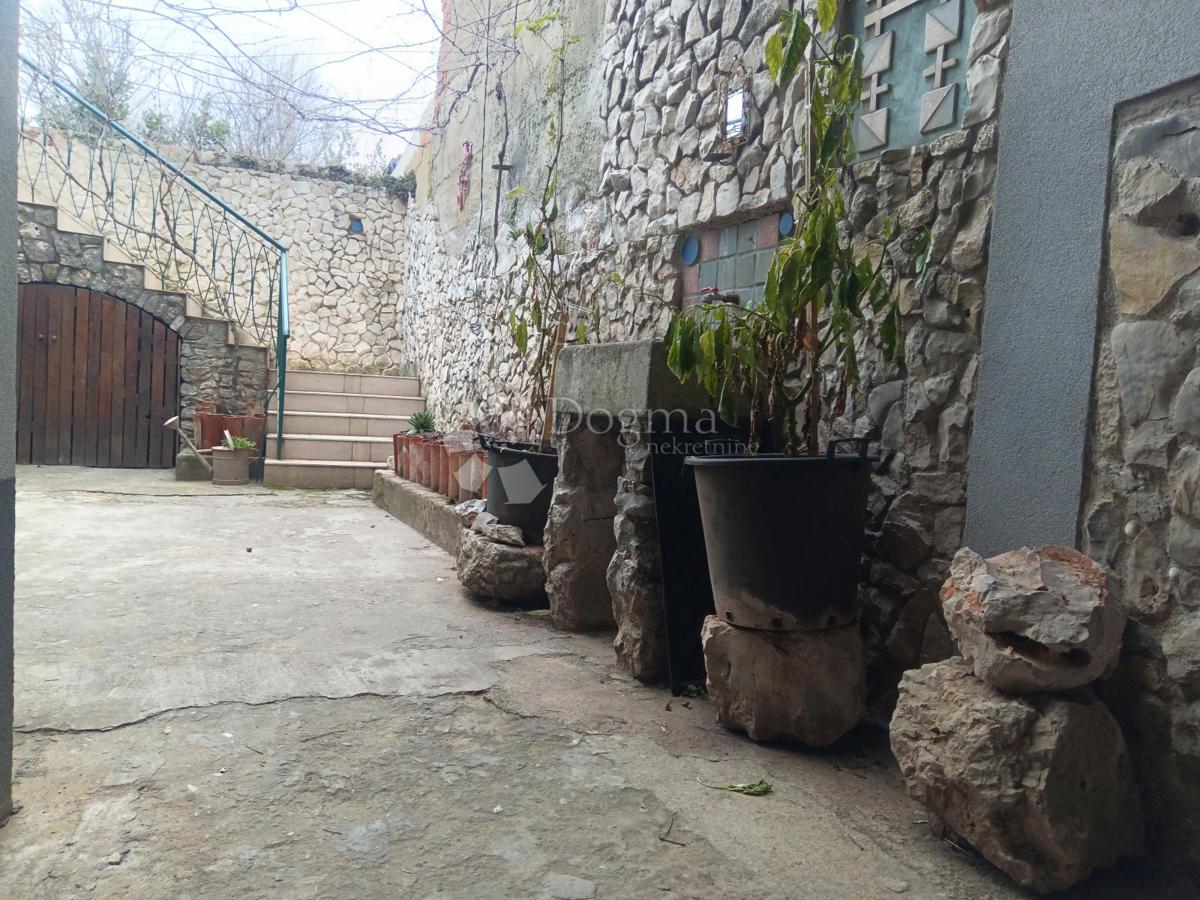 Hiša Zaton, Nin, 104m2