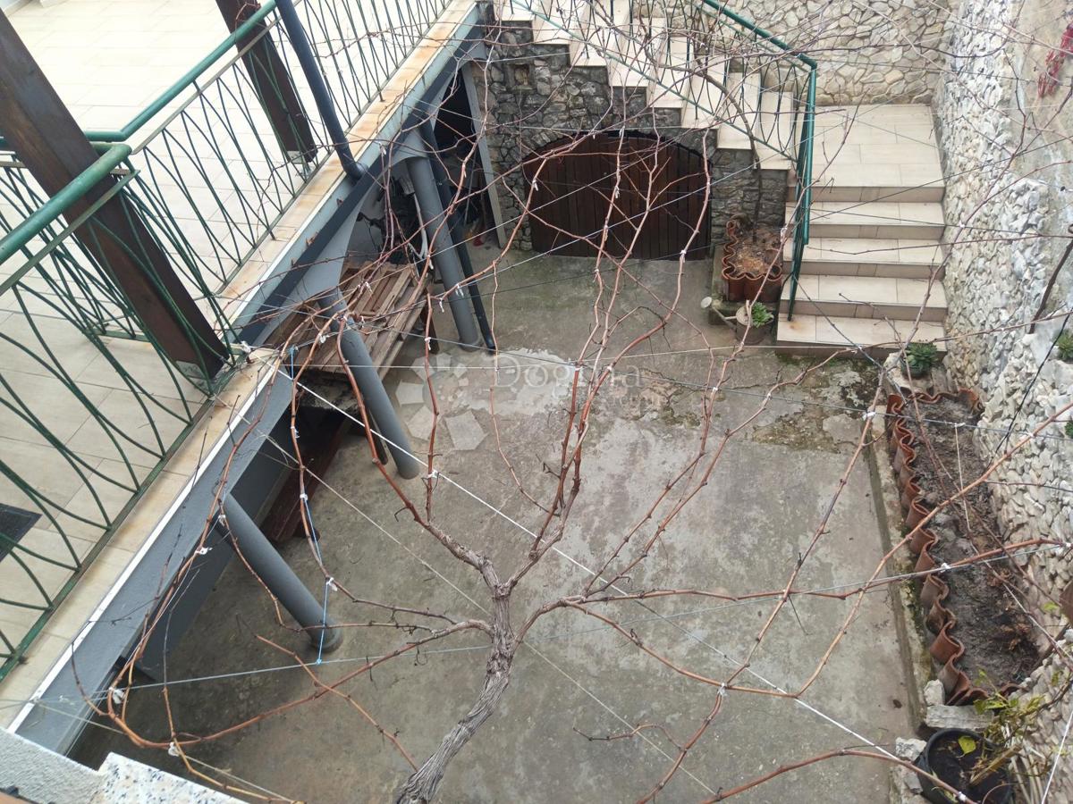 Hiša Zaton, Nin, 104m2