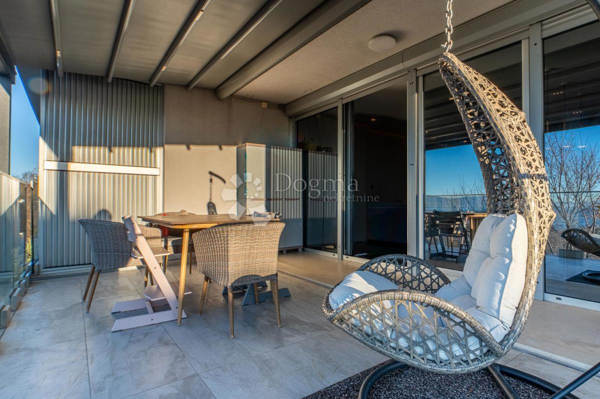 Stanovanje Kostrena, 94,55m2