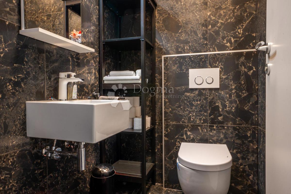 Stanovanje Kostrena, 94,55m2