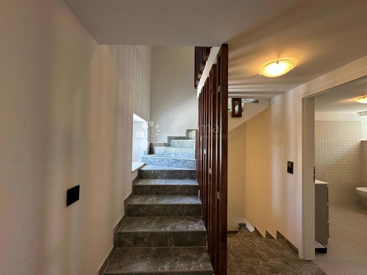 Hiša Cere, Žminj, 90m2