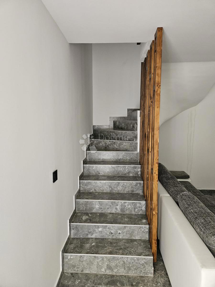 Hiša Cere, Žminj, 90m2