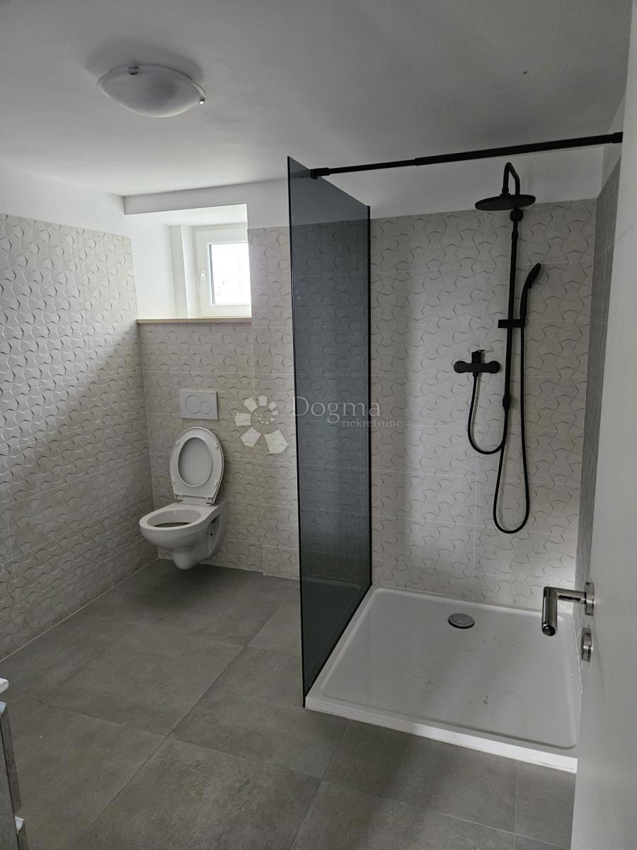 Hiša Cere, Žminj, 90m2