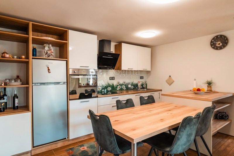 Hiša Dragoslavec Breg, Gornji Mihaljevec, 150m2