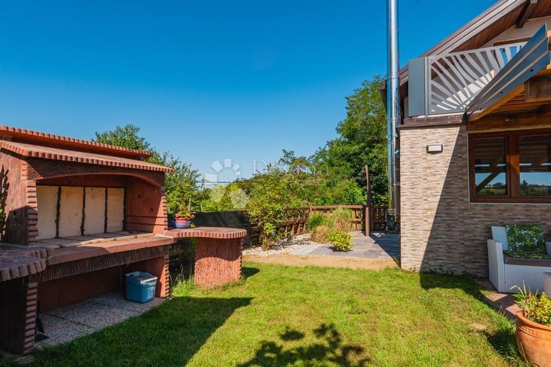 Hiša Dragoslavec Breg, Gornji Mihaljevec, 150m2