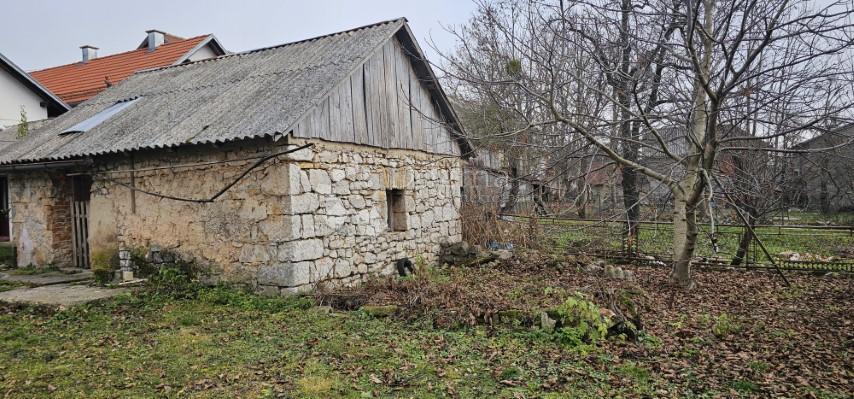 Hiša Donji Lapac, 50m2