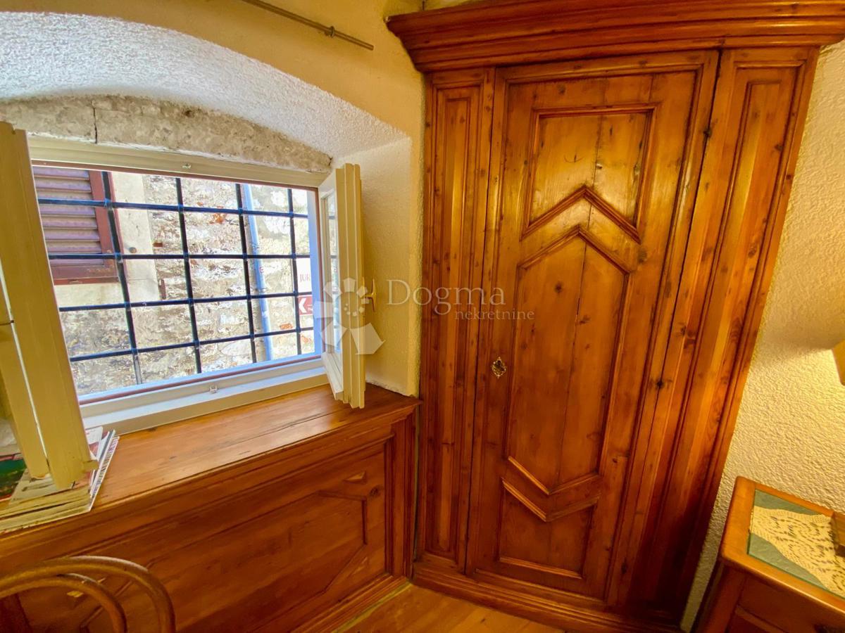 Stanovanje Grad, Šibenik, 84m2