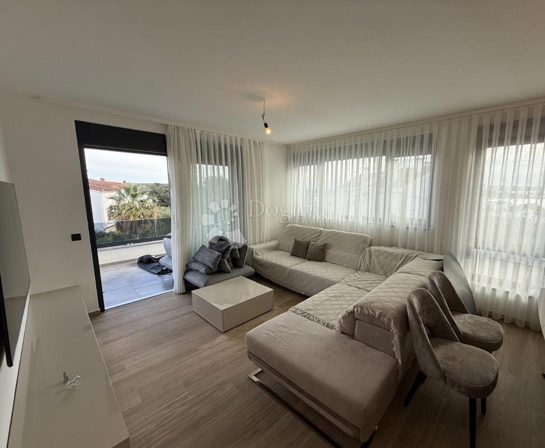 Apartma Sukošan, 62m2