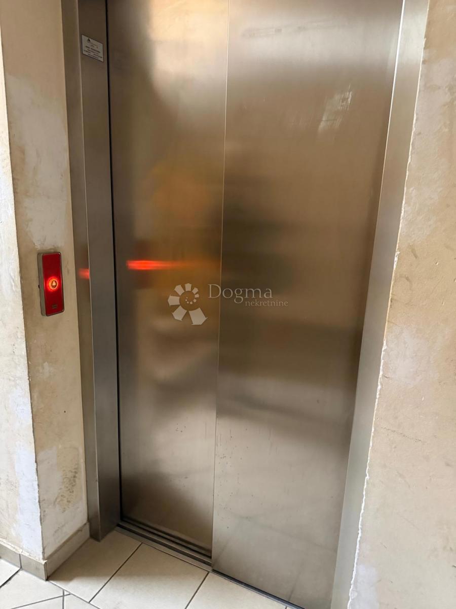 Stanovanje Centar, Varaždin, 69,60m2