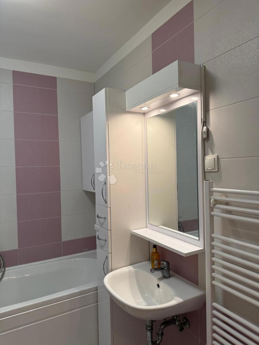 Stanovanje Centar, Varaždin, 69,60m2