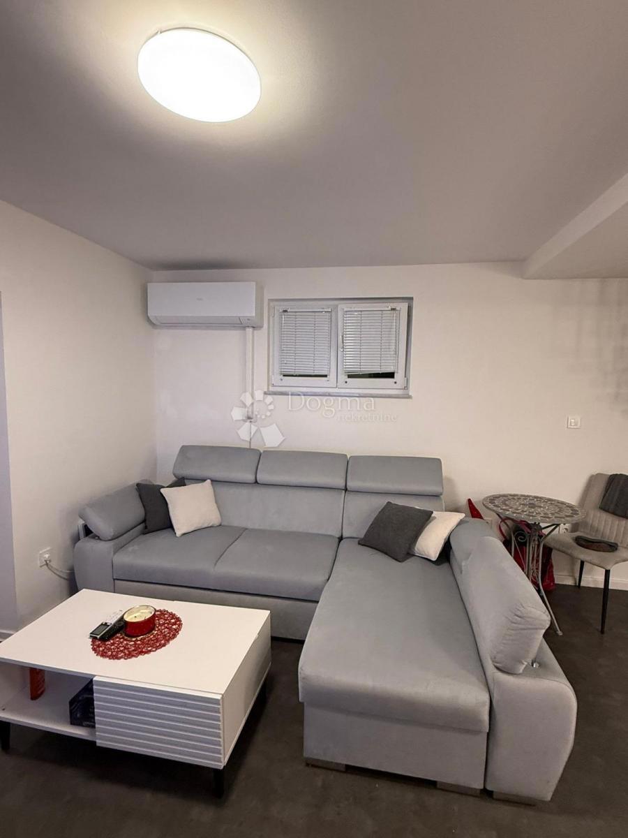 Hiša Vlaškovec, Jastrebarsko - Okolica, 70m2