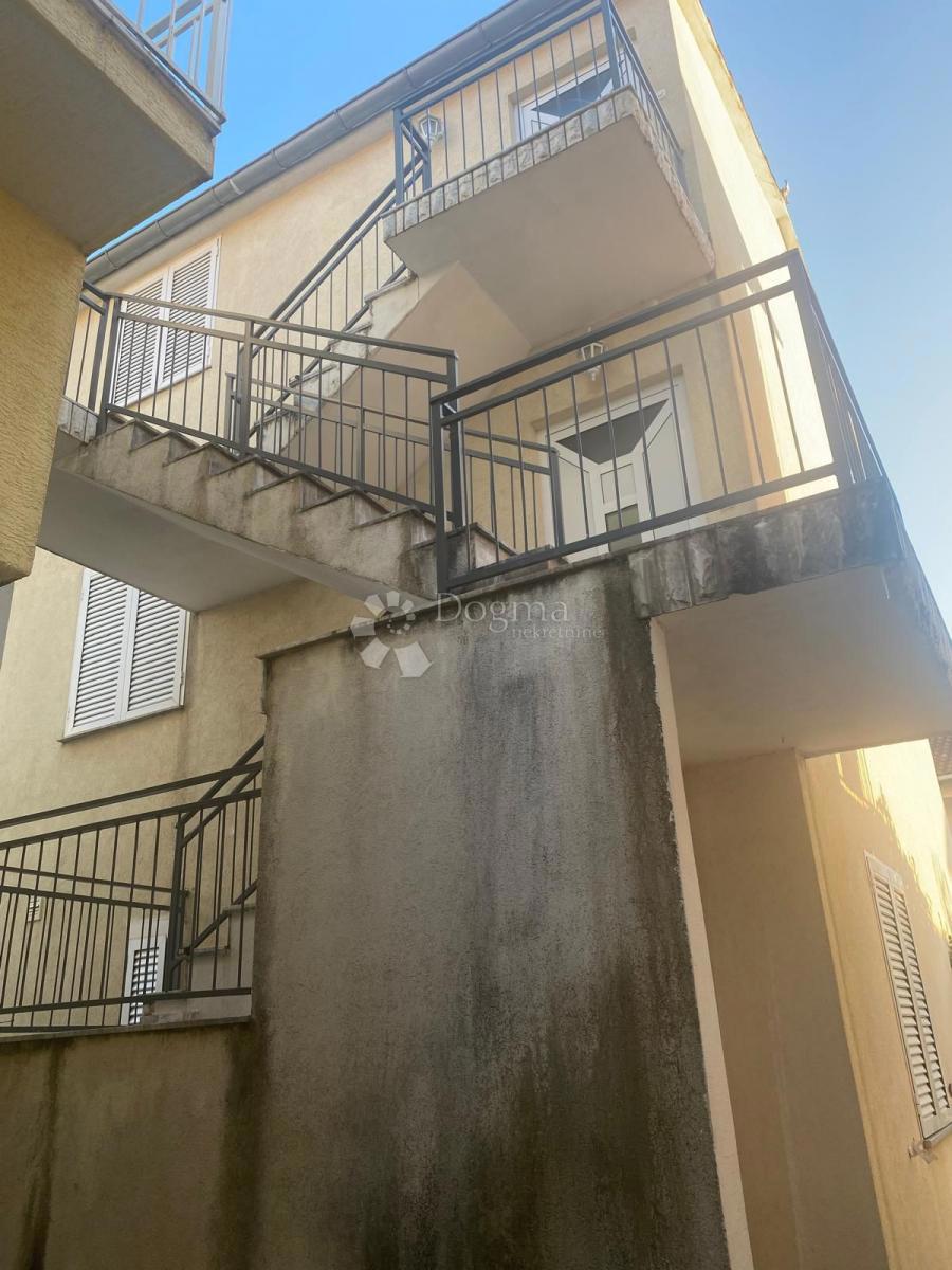 Hiša Vodice, 180m2