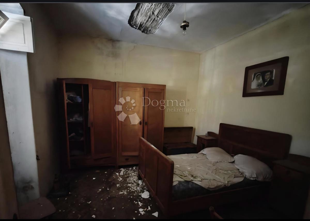 Hiša Vela Luka, 324m2