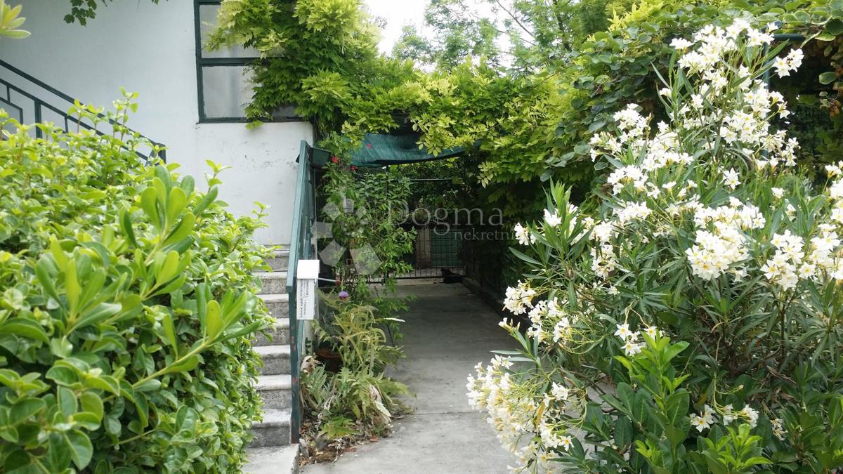 Hiša Kaštel Štafilić, Kaštela, 210m2