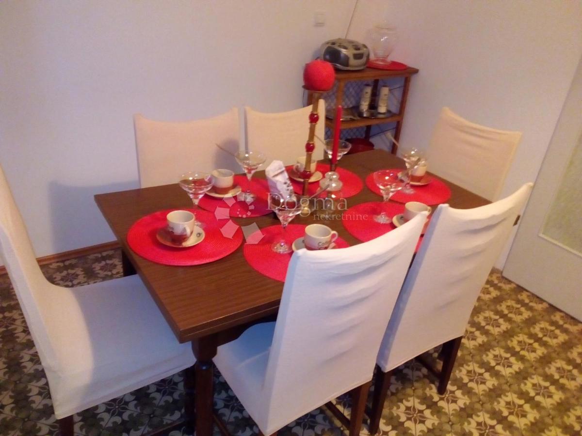 Hiša Kaštel Štafilić, Kaštela, 210m2