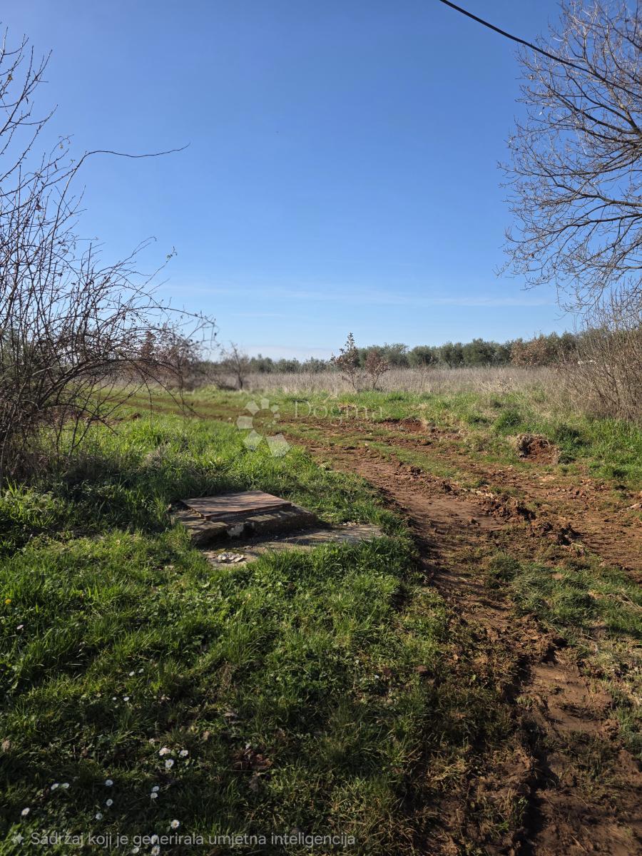 Zazidljivo zemljišče Kaštelir, Kaštelir-Labinci, 1.200m2