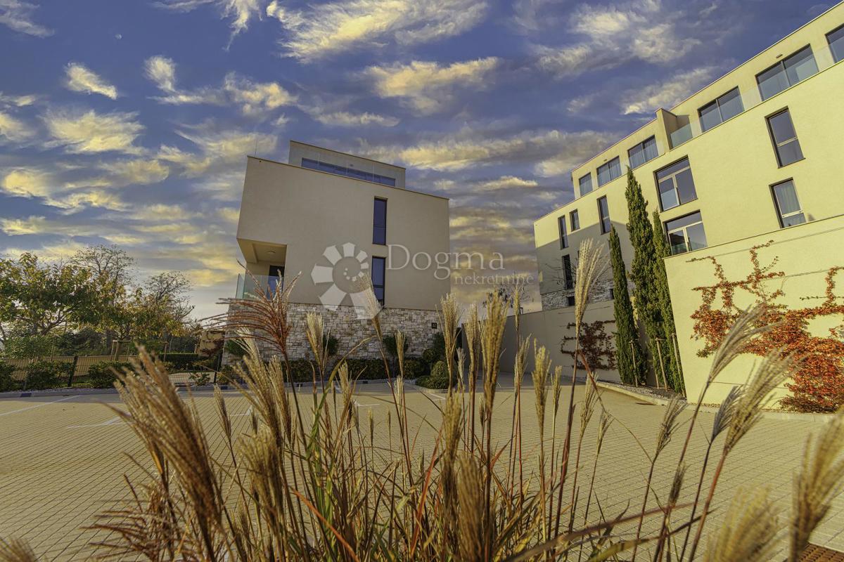 APARTMA 2S+DNEVNA SOBA v sklopu luksuznega naselja