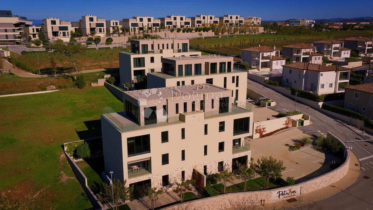 APARTMA 2S+DNEVNA SOBA v sklopu luksuznega naselja