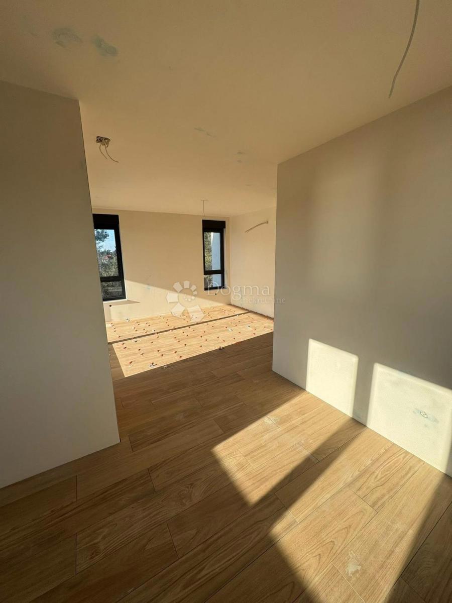 Stanovanje Petrčane, Zadar - Okolica, 105m2